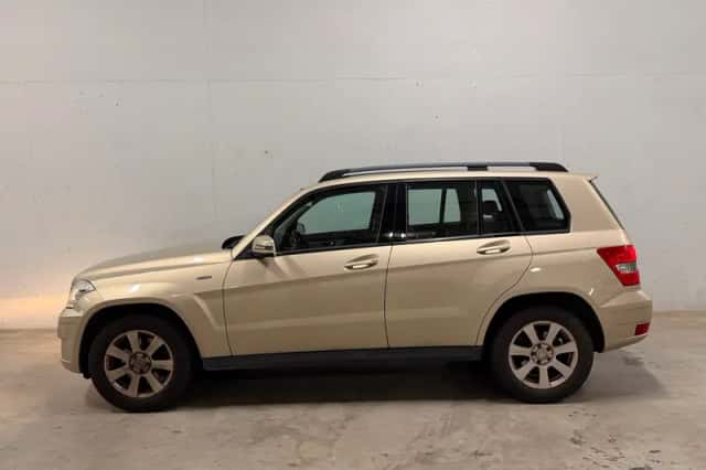 Mercedes-Benz GLK-Klasse (2011) thumbnail 1