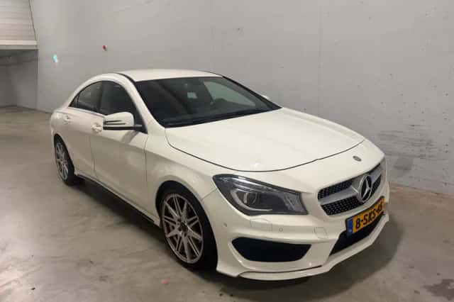 Mercedes-Benz CLA-Klasse (2014) thumbnail 6