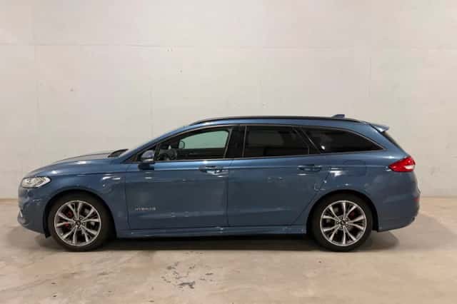 Ford Mondeo (2021) thumbnail 2