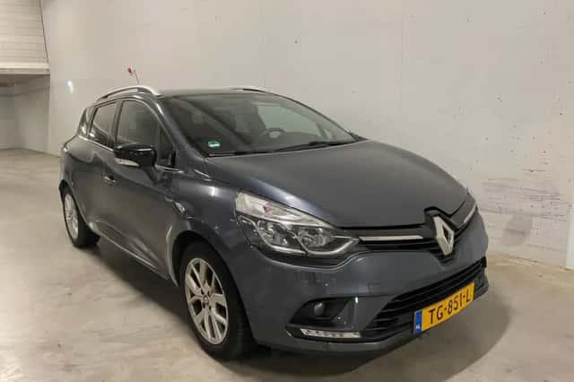 Renault Clio (2018) thumbnail 4