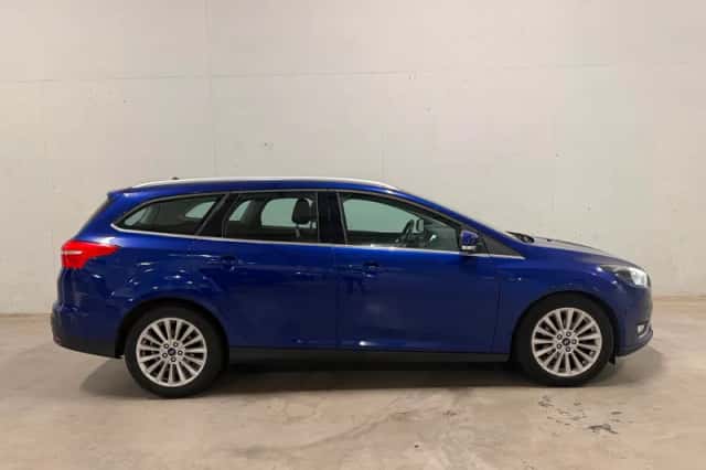 Ford Focus (2017) thumbnail 1