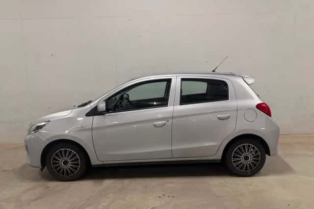 Mitsubishi Space Star (2020) thumbnail 1