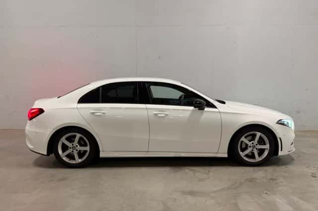 Mercedes-Benz A-Klasse (2022) thumbnail 1