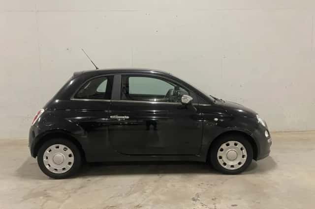 Fiat 500 (2009) thumbnail 2
