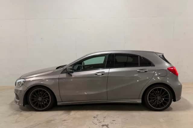 Mercedes-Benz A-Klasse (2013) thumbnail 2