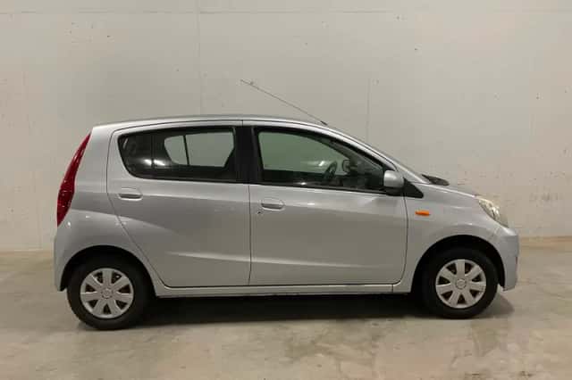 Daihatsu Cuore (2008) thumbnail 2