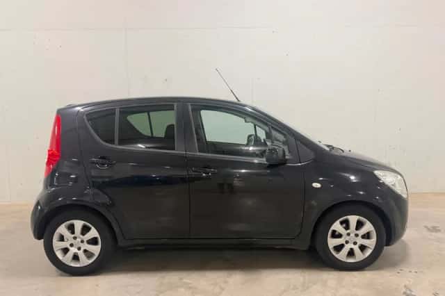 Opel Agila (2008) thumbnail 2
