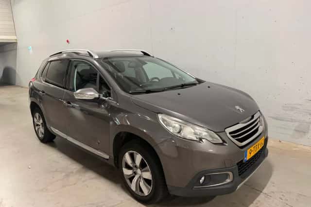 Peugeot 2008 (2014) thumbnail 5