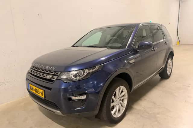 Land Rover Discovery Sport (2017) thumbnail 6