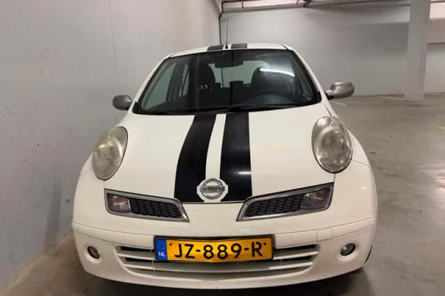 Nissan Micra (2008) thumbnail 4