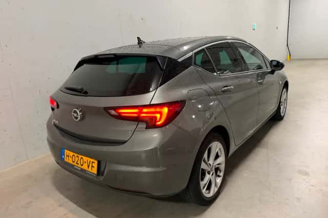 Opel Astra (2020) thumbnail 3