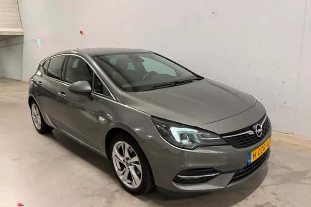 Opel Astra (2020) thumbnail 4