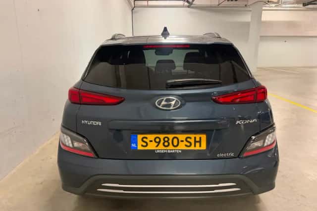 Hyundai Kona (2023) thumbnail 5