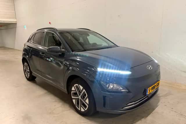 Hyundai Kona (2023) thumbnail 6