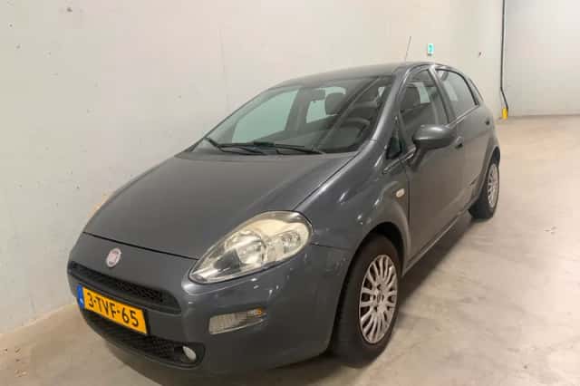 Fiat Punto (2012) thumbnail 4