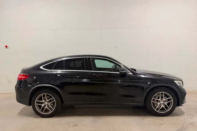 Mercedes-Benz GLC-Klasse (2016) thumbnail 2