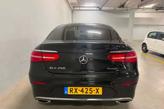 Mercedes-Benz GLC-Klasse (2016) thumbnail 3
