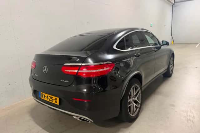 Mercedes-Benz GLC-Klasse (2016) thumbnail 4