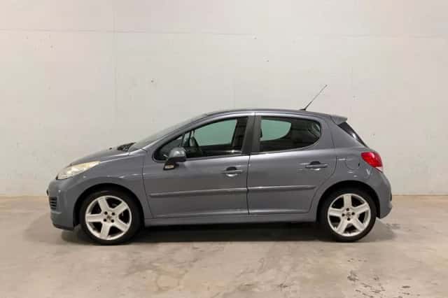 Peugeot 207 (2010) thumbnail 1