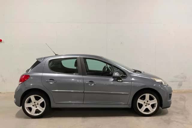 Peugeot 207 (2010) thumbnail 2