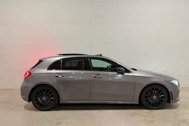 Mercedes-Benz A-Klasse (2019) thumbnail 1
