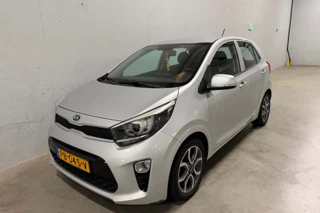Kia Picanto (2017) thumbnail 3