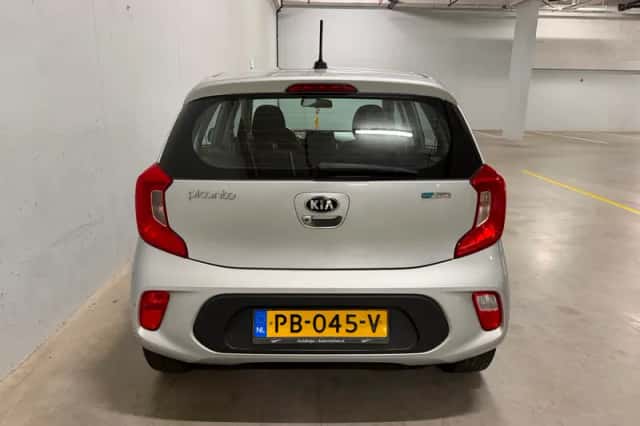 Kia Picanto (2017) thumbnail 4