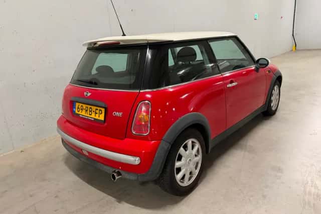 MINI Cooper (2003) thumbnail 6