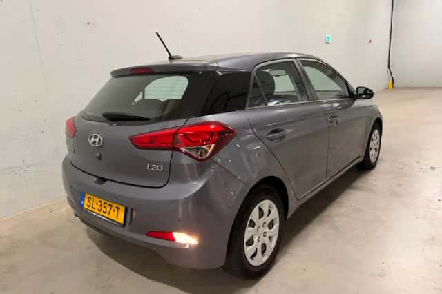 Hyundai i20 (2018) thumbnail 6