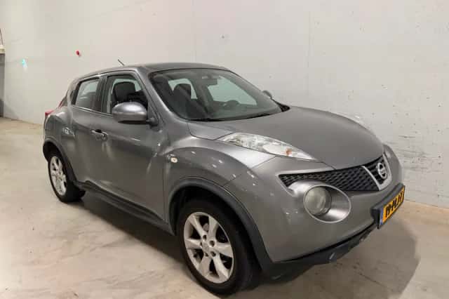 Nissan Juke (2011) thumbnail 5