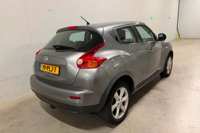 Nissan Juke (2011) thumbnail 6