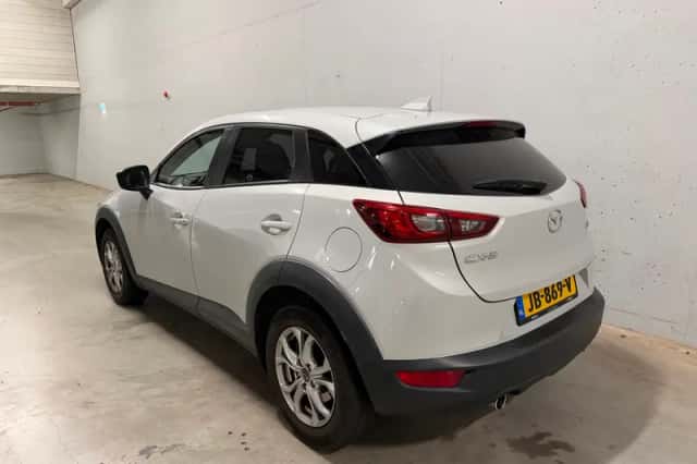 Mazda CX-3 (2016) thumbnail 3