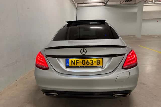 Mercedes-Benz C-Klasse (2016) thumbnail 5