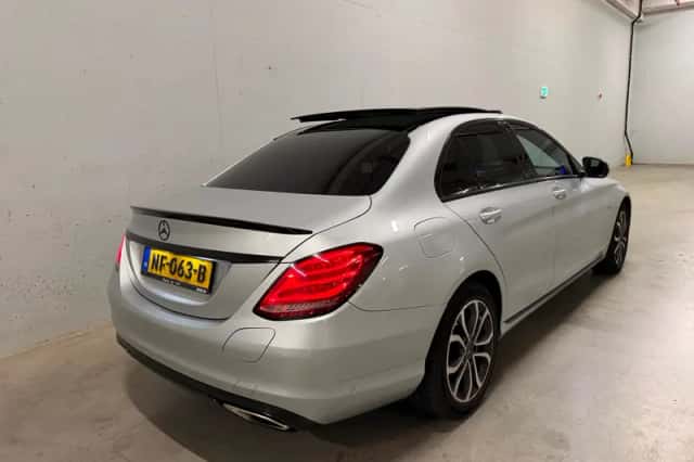 Mercedes-Benz C-Klasse (2016) thumbnail 6