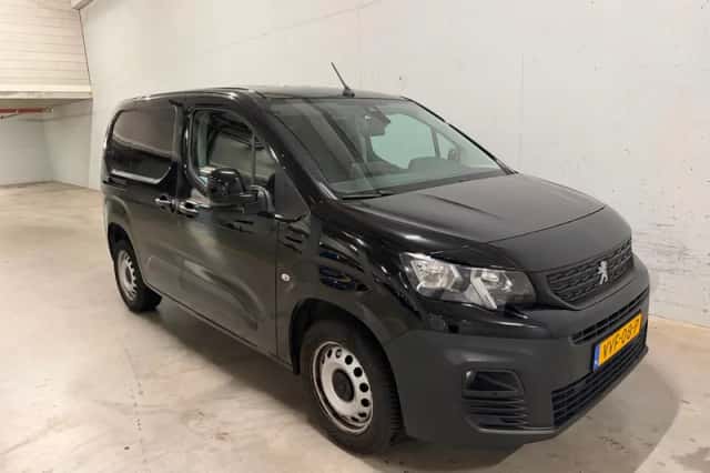 Peugeot Partner (2023) thumbnail 5