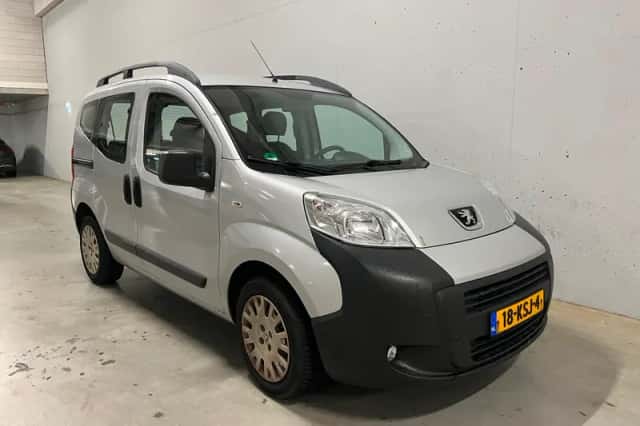 Peugeot Bipper Tepee (2010) thumbnail 4