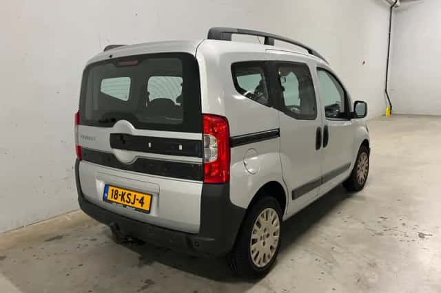 Peugeot Bipper Tepee (2010) thumbnail 5