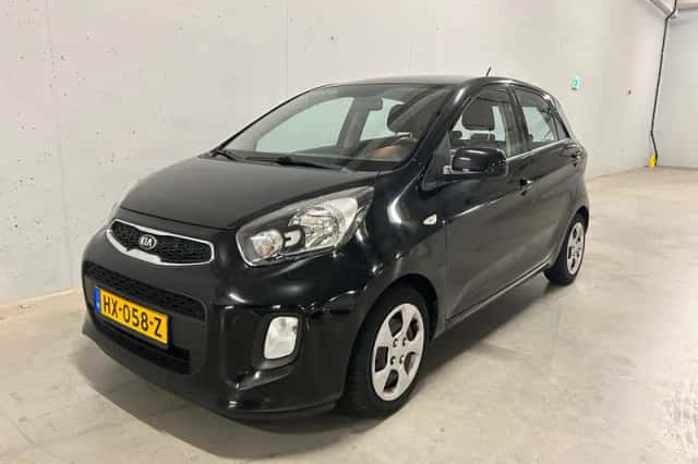 Kia Picanto (2016) thumbnail 3