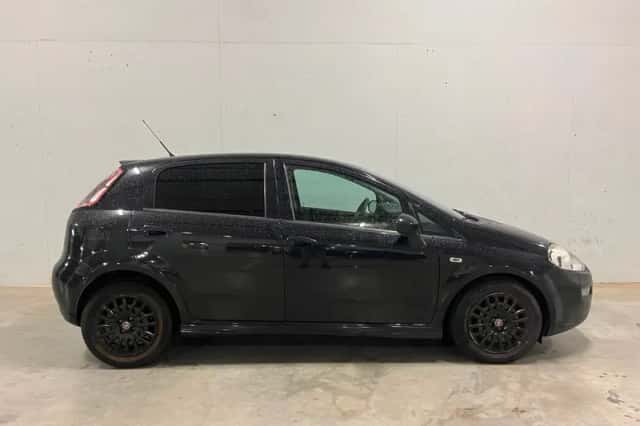 Fiat Punto (2014) thumbnail 1