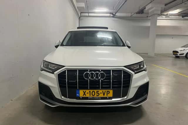 Audi Q7 (2020) thumbnail 6