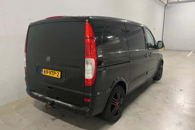 Mercedes-Benz Vito (2008) thumbnail 3
