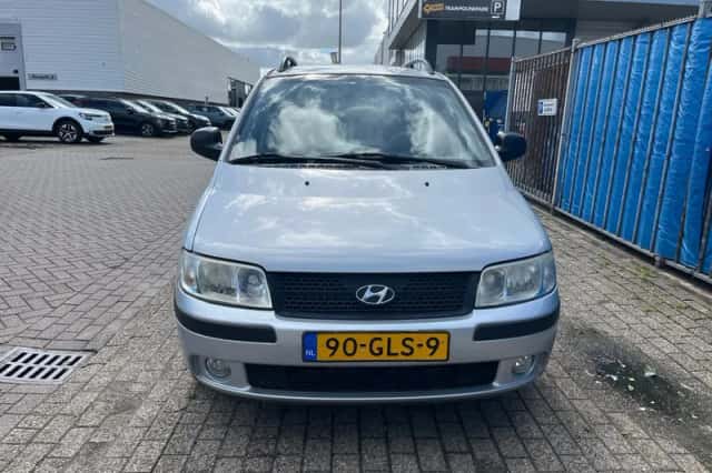 Hyundai Matrix (2008) thumbnail 2