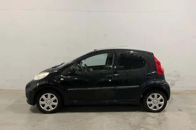 Peugeot 107 (2009) thumbnail 1