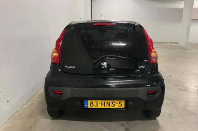 Peugeot 107 (2009) thumbnail 5