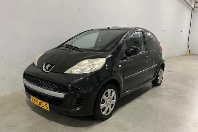 Peugeot 107 (2009) thumbnail 6