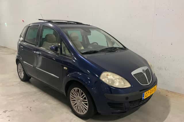 Lancia Musa (2006) thumbnail 4