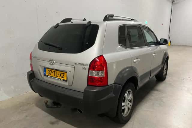 Hyundai Tucson (2006) thumbnail 6