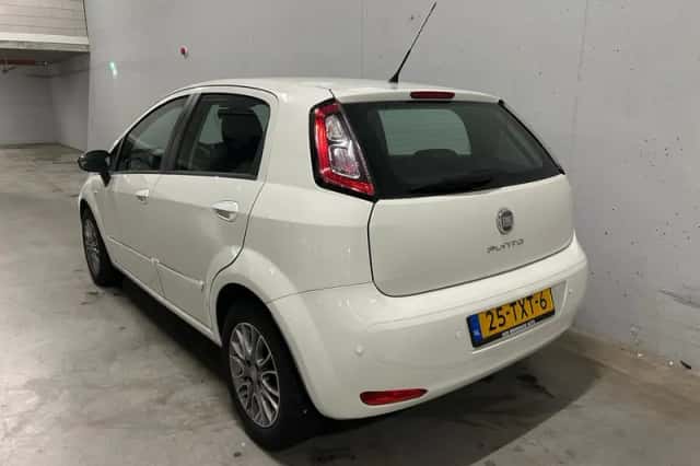 Fiat Punto (2012) thumbnail 5