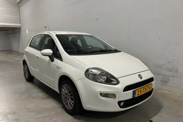 Fiat Punto (2012) thumbnail 6