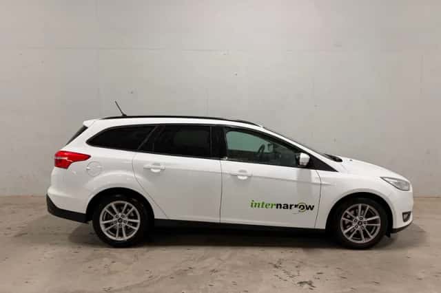 Ford Focus (2018) thumbnail 1